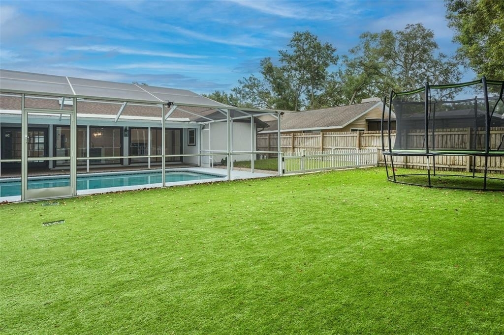 1046 Sylvia Lane - Photo 25
