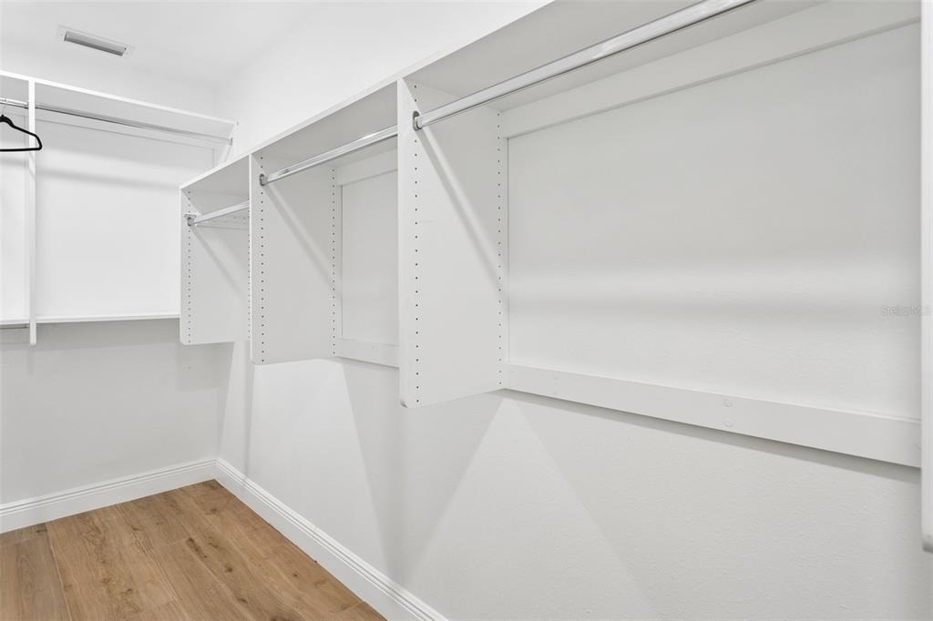 1046 Sylvia Lane - Photo 16