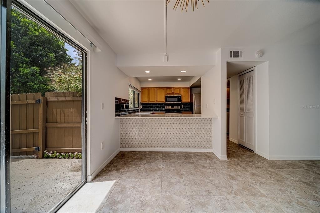 9209 Seminole Boulevard - Photo 9
