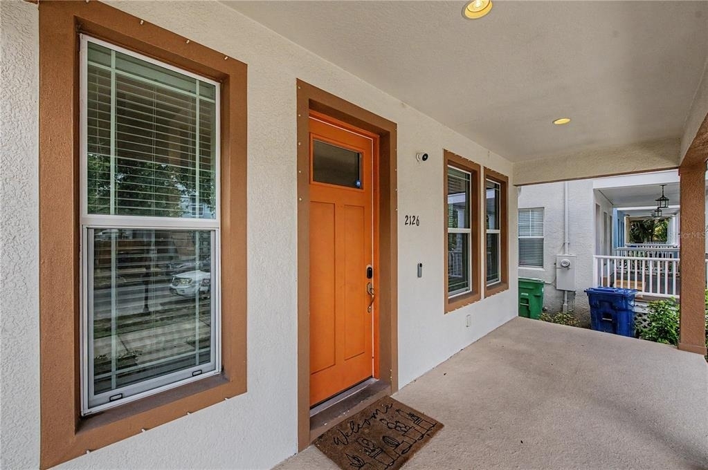 2126 W Spruce Street - Photo 2