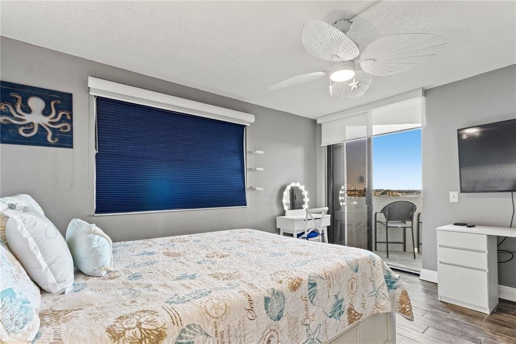 6035 Sea Ranch Drive - Photo 23