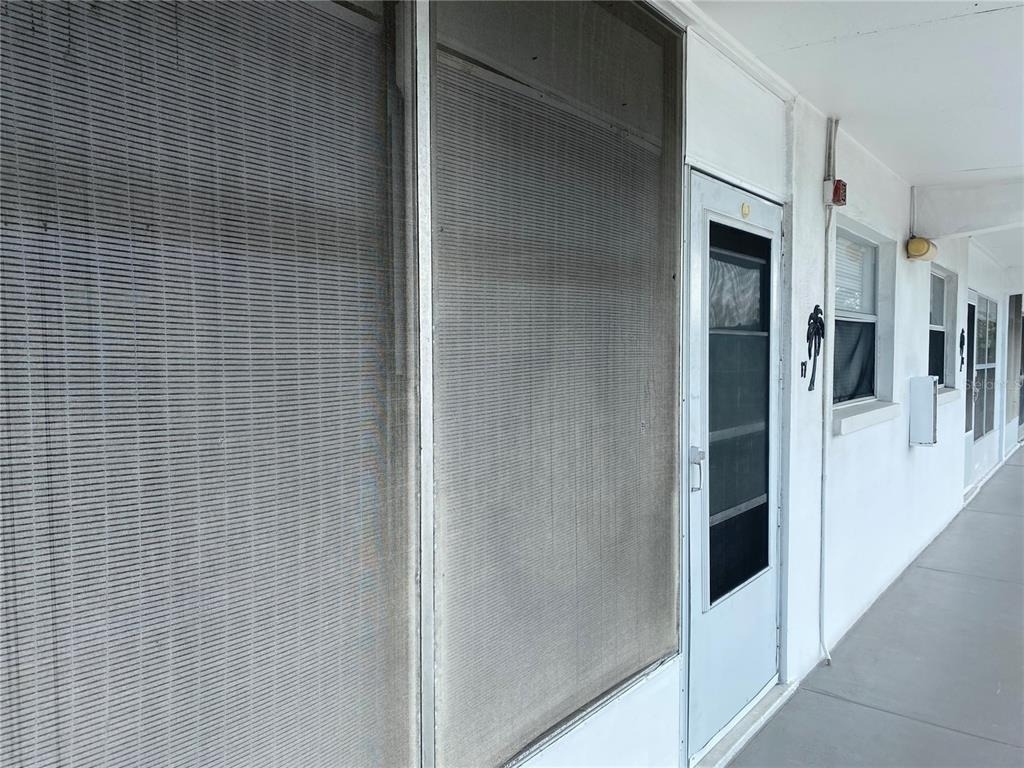 1221 Drew Street - Photo 2
