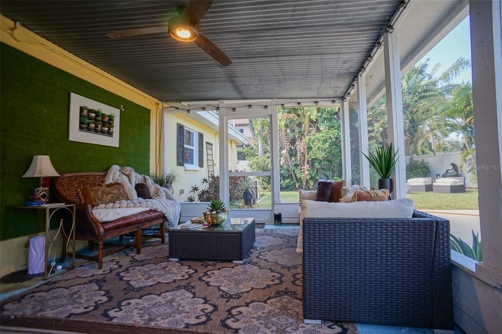 328 Carl Avenue - Photo 3