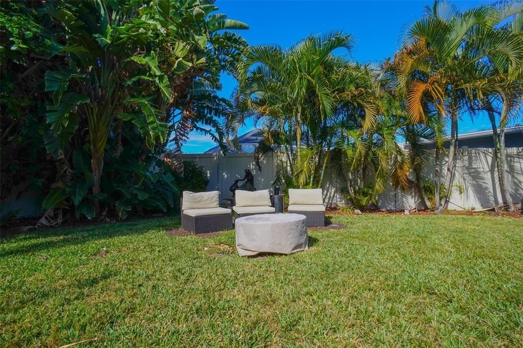 328 Carl Avenue - Photo 20
