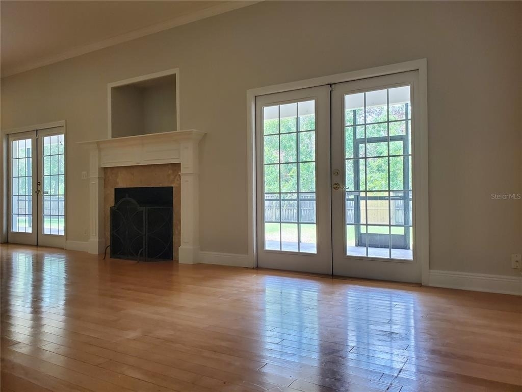 2121 Fairfield Avenue - Photo 6
