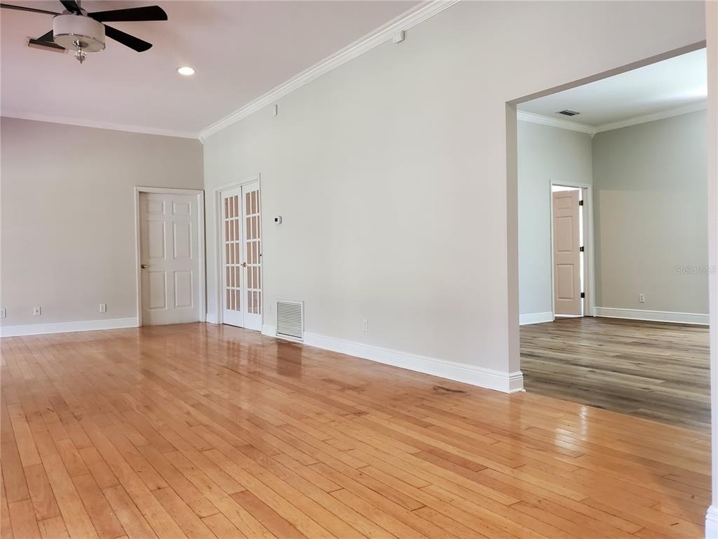 2121 Fairfield Avenue - Photo 9