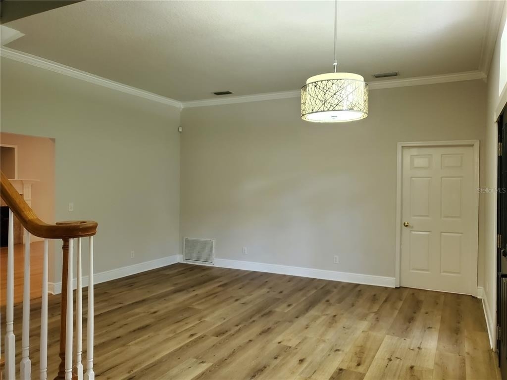 2121 Fairfield Avenue - Photo 4