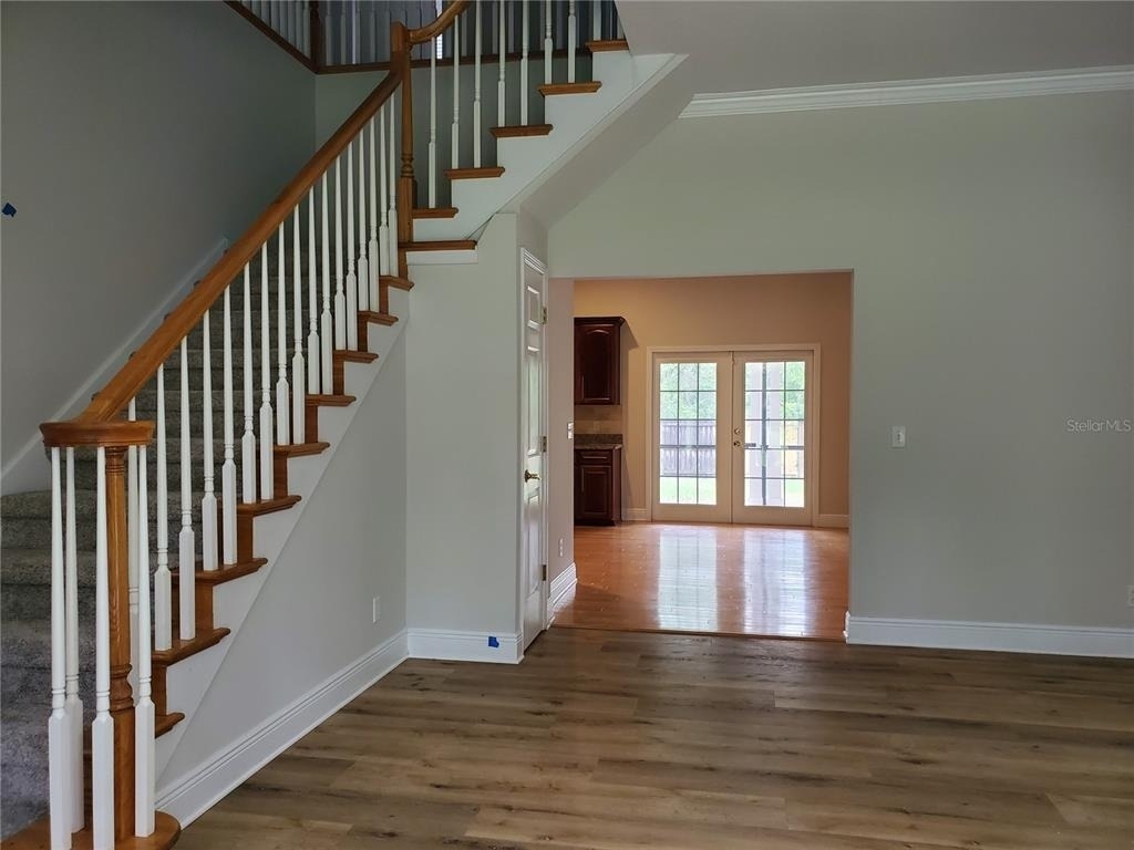 2121 Fairfield Avenue - Photo 3