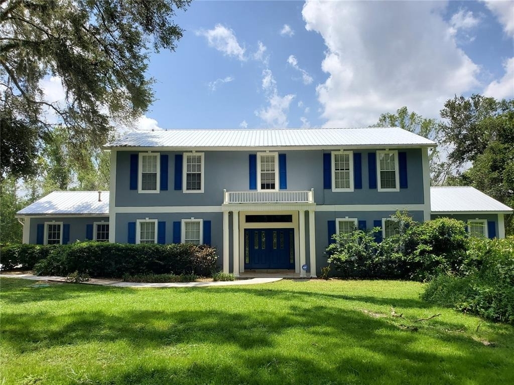 2121 Fairfield Avenue - Photo 0