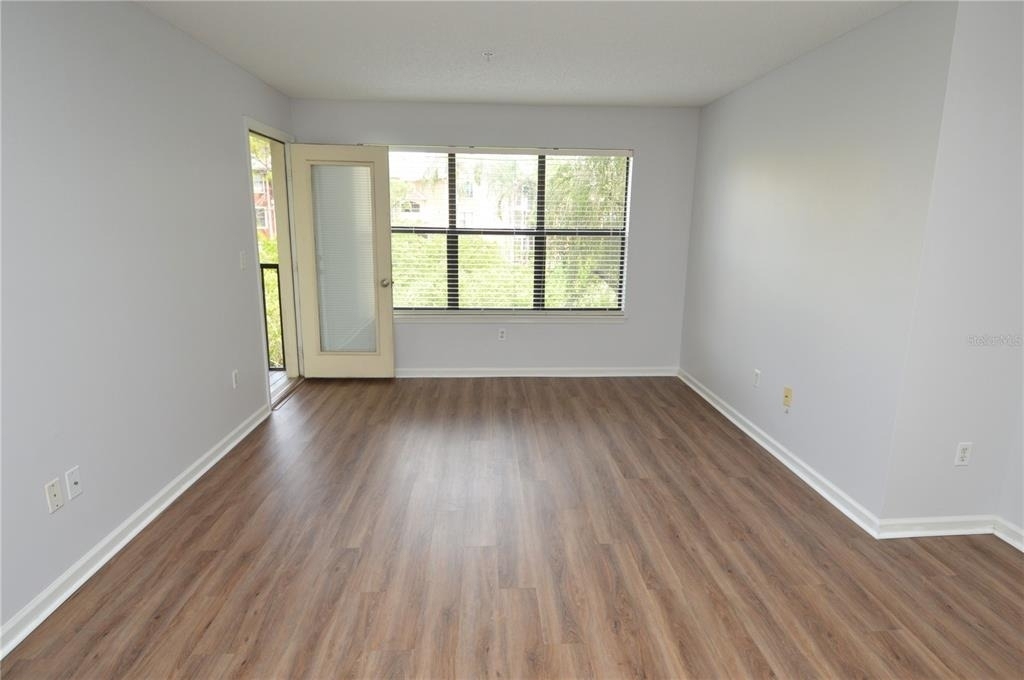 11901 4th Street N - Photo 16