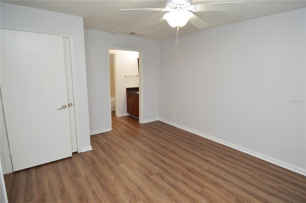 11901 4th Street N - Photo 39
