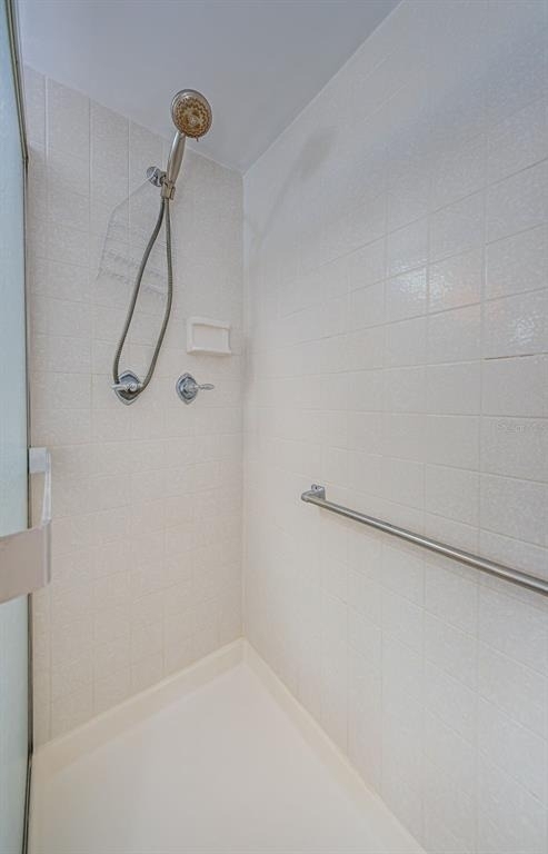 1151 Pine Ridge Circle W - Photo 25