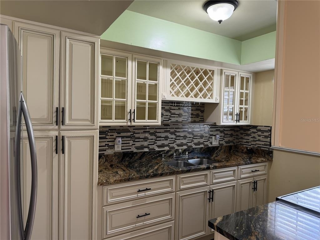 1316 Mill Creek Place - Photo 2
