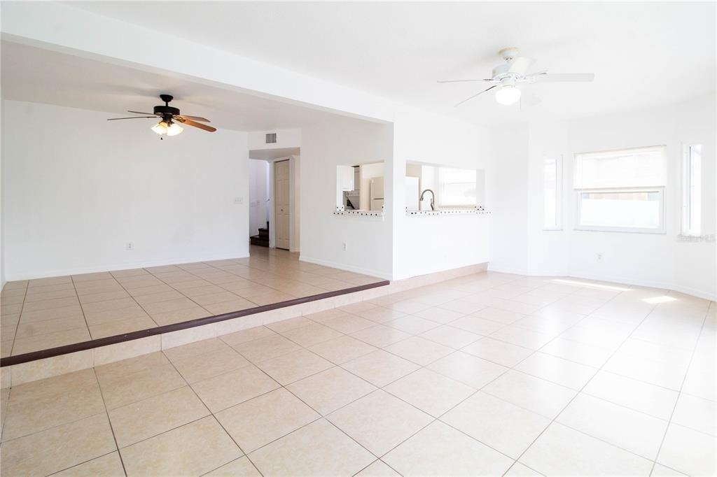 275 Mango Drive - Photo 3