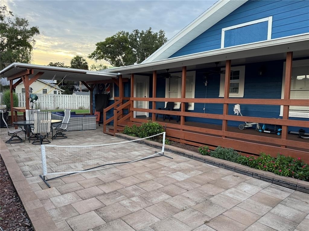 1510 Sanford Ave - Photo 4