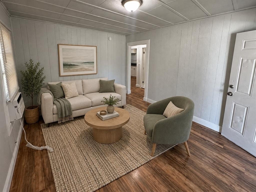 602 4th Avenue Nw - Photo 1