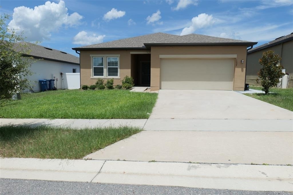 1027 Aerides Way - Photo 0