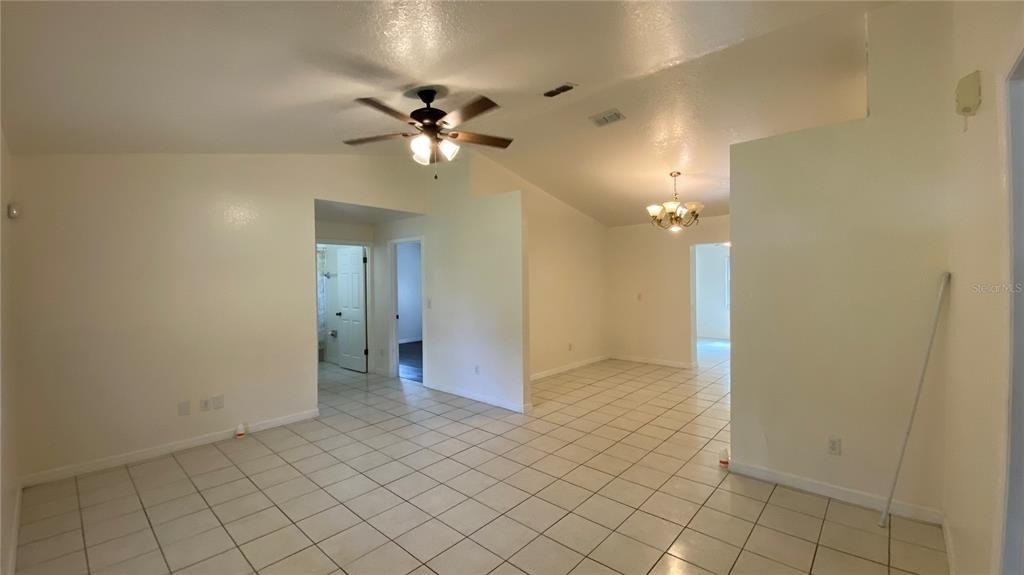 2717 Ne 17th Avenue - Photo 2