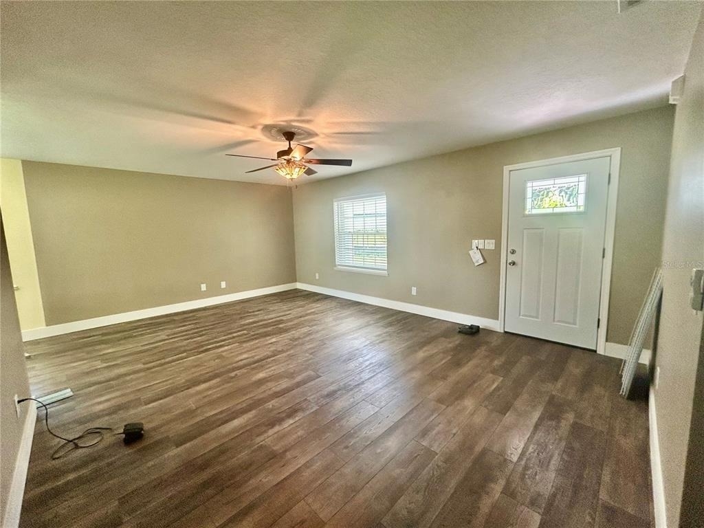 770 Sw 125th Avenue - Photo 2