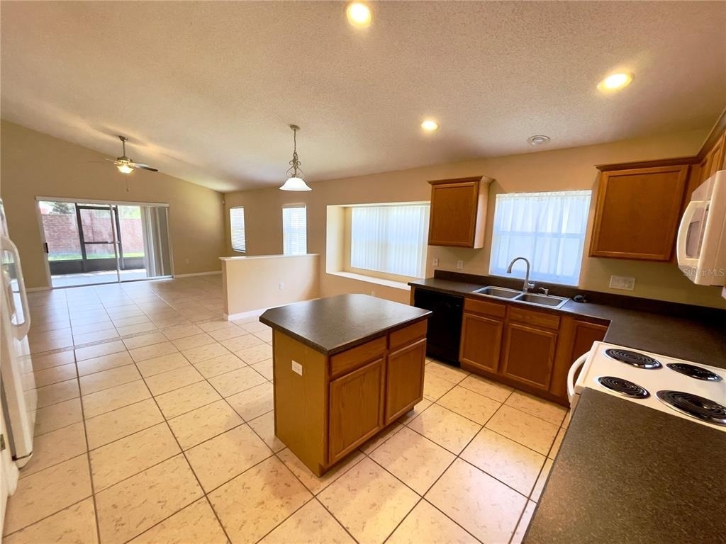 834 Seneca Meadows Road - Photo 2