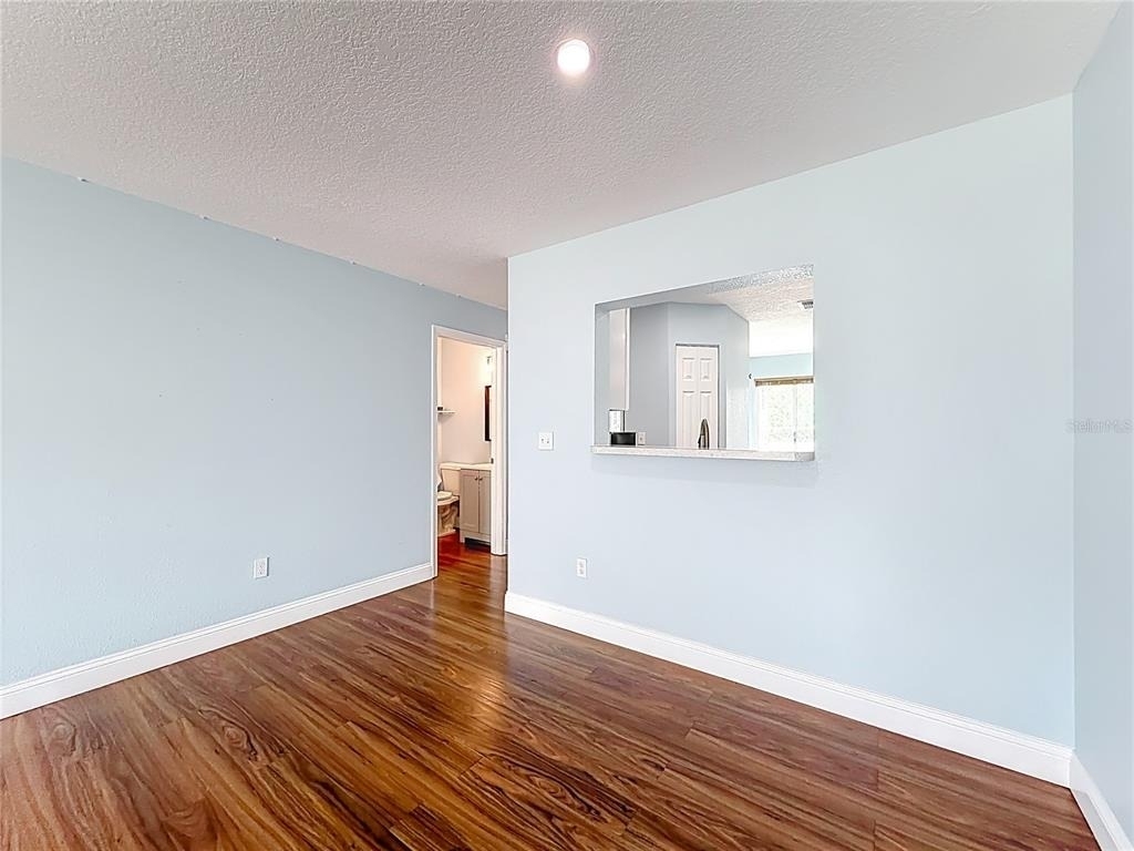 2260 Grenwich Avenue - Photo 13