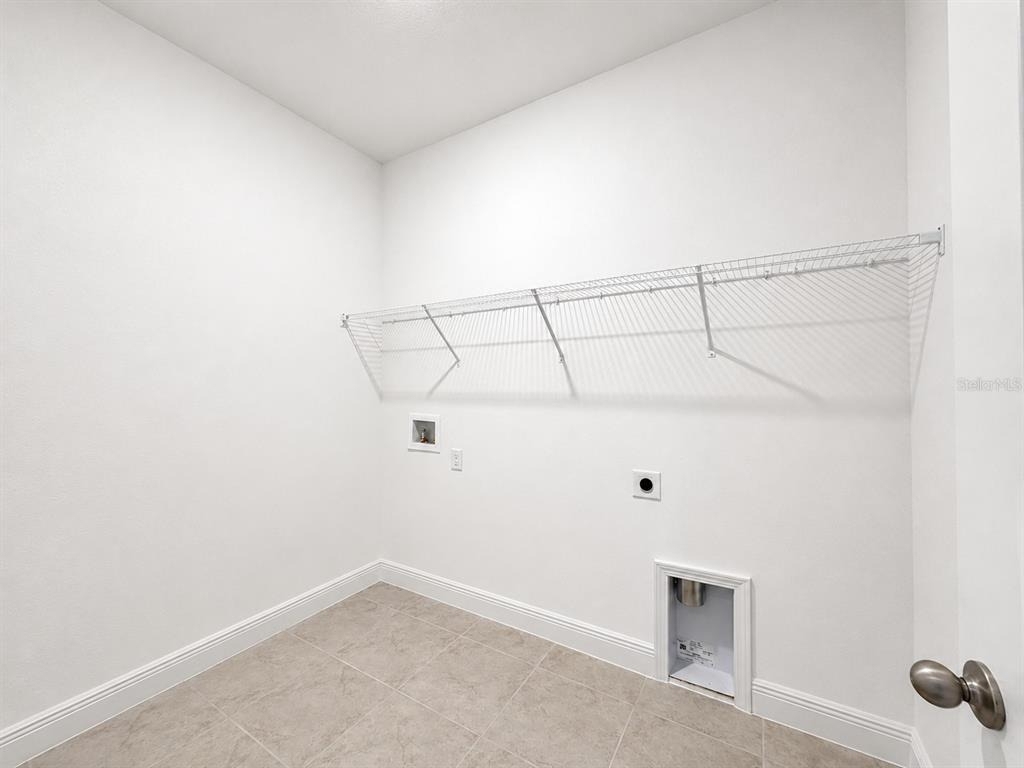2244 Axel Street - Photo 9