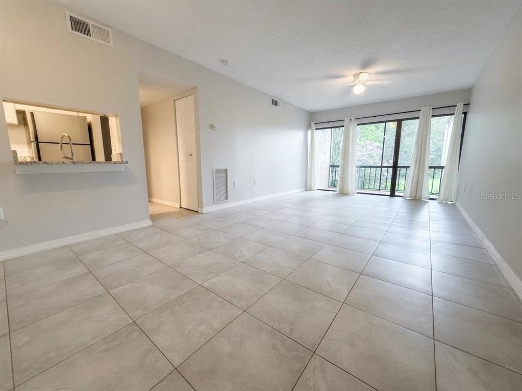 3244 S Semoran Boulevard - Photo 5