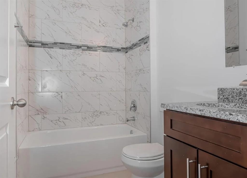 4033 Sw 139th Street Road - Photo 2