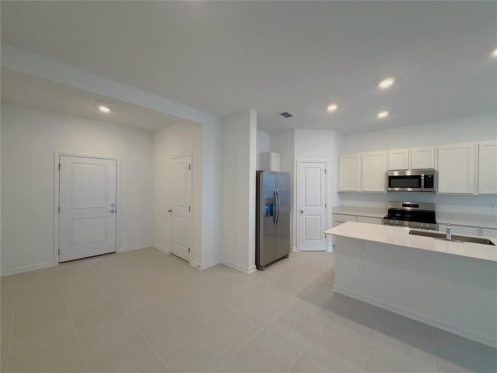 618 Poppy Lane - Photo 2