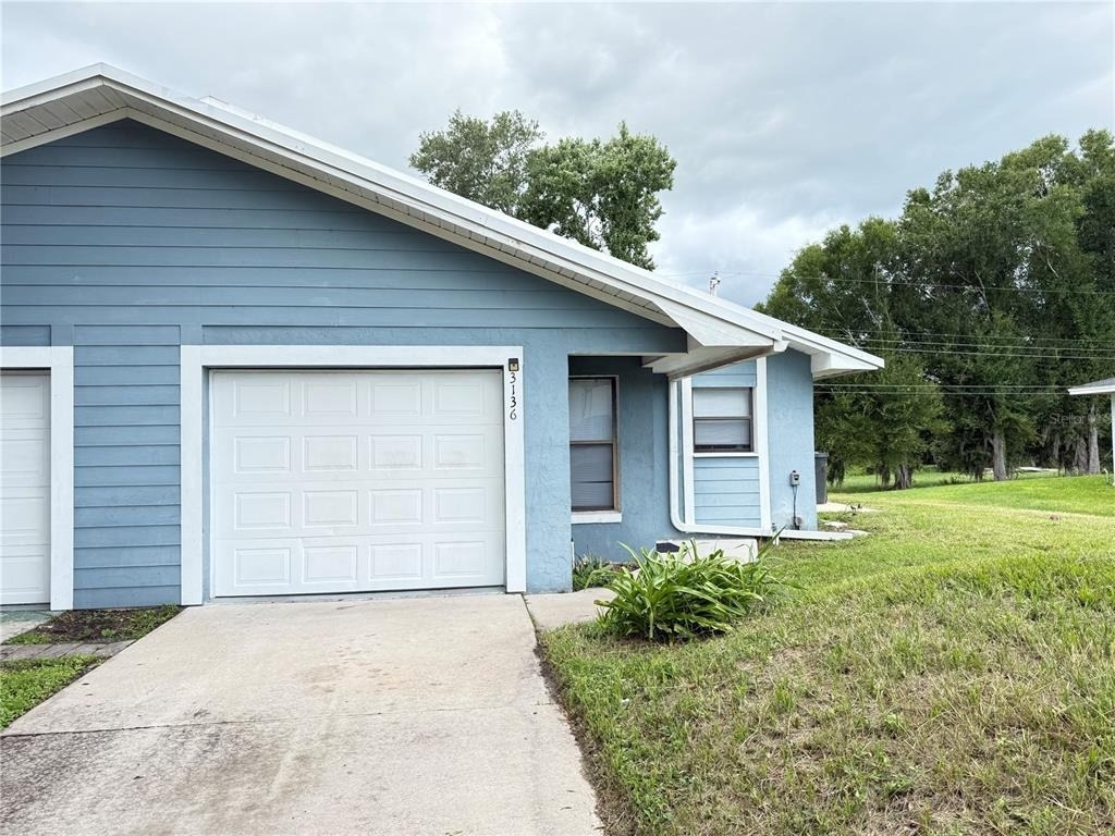 3136 Julia Court - Photo 0