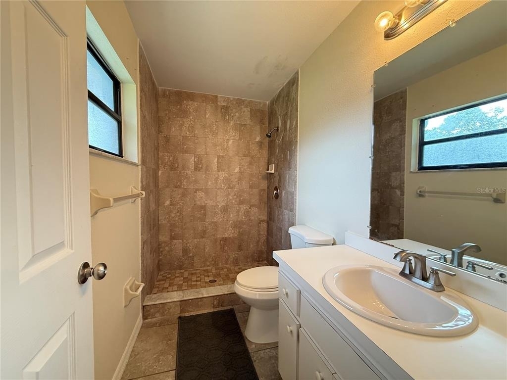3136 Julia Court - Photo 9