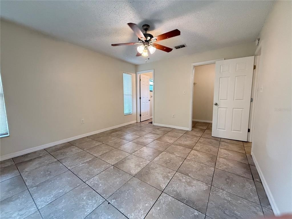 3136 Julia Court - Photo 7