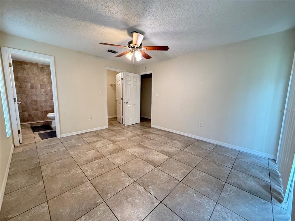 3136 Julia Court - Photo 10