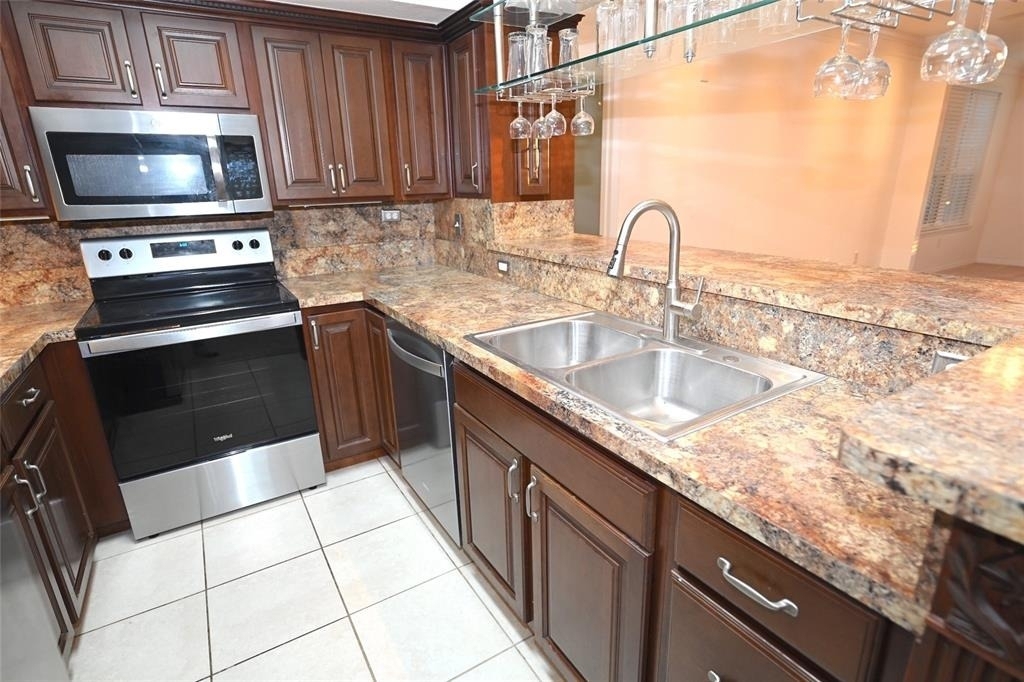 4178 Central Sarasota Parkway - Photo 4