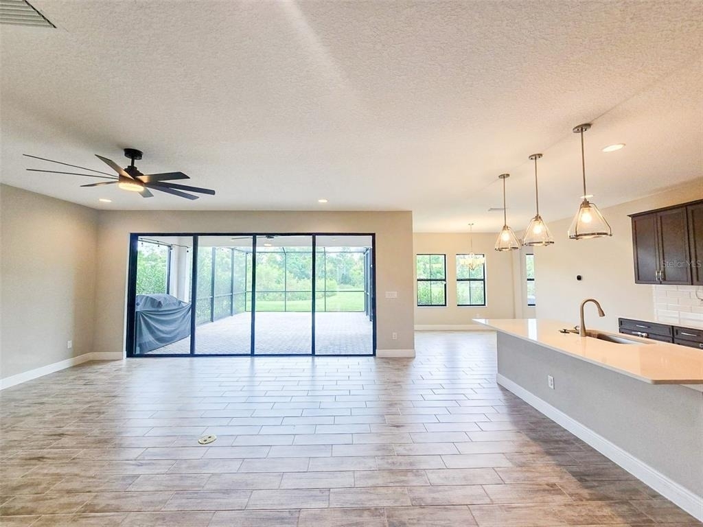 12664 Oak Hill Way - Photo 5