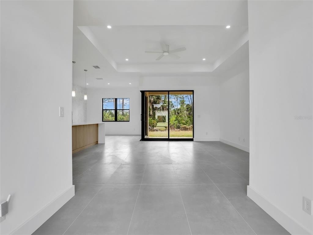 11225 Carnegie Avenue - Photo 1