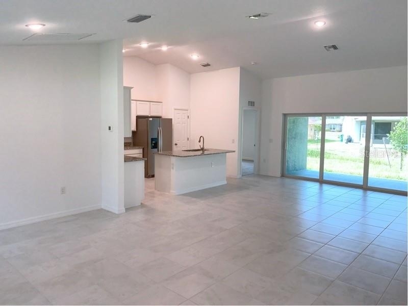 22376 Blanchard Avenue - Photo 4