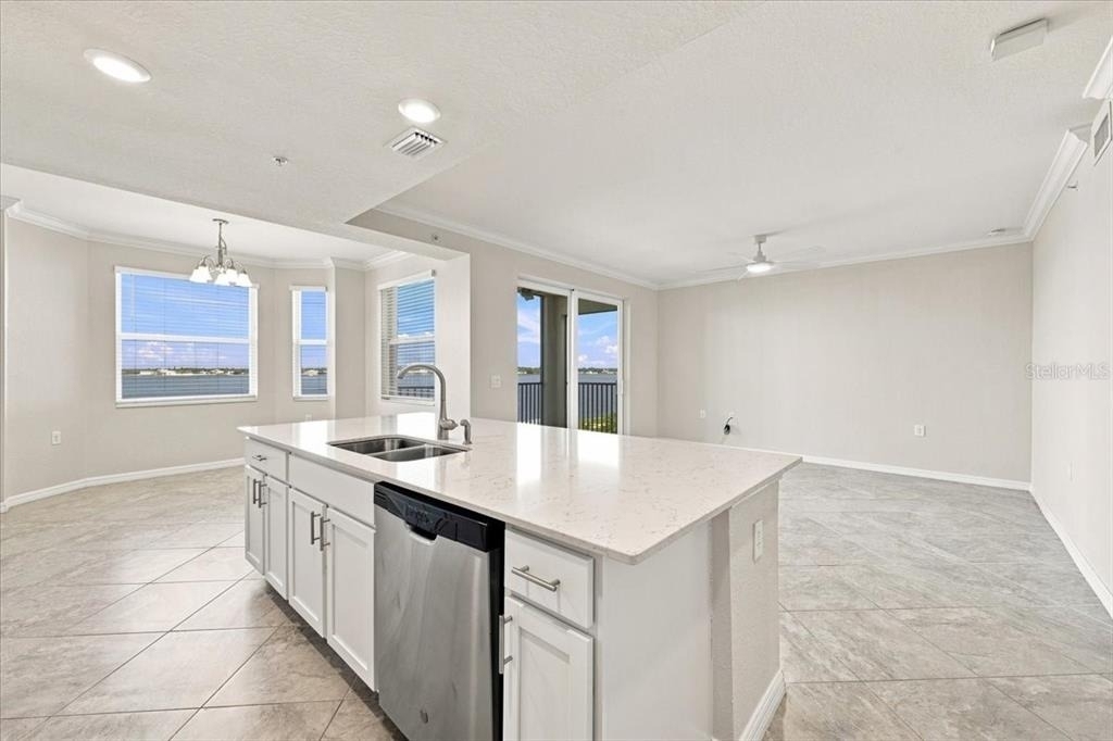 920 Tidewater Shores Loop - Photo 1