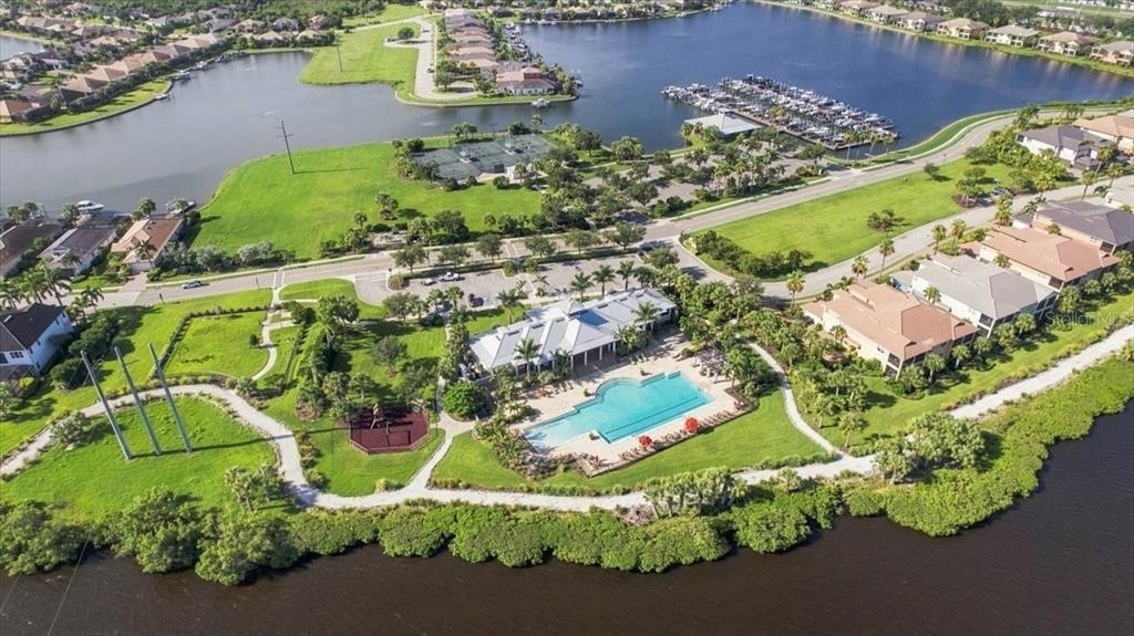 920 Tidewater Shores Loop - Photo 70