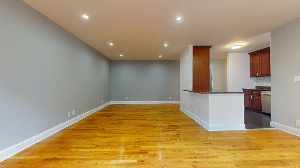 105-20 66th Avenue - Photo 4