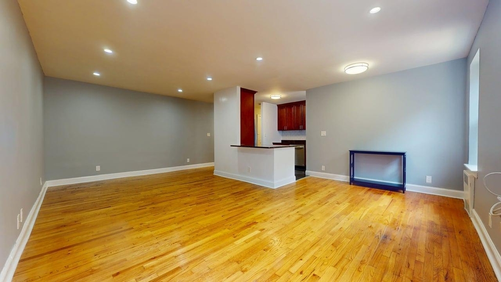 105-20 66th Avenue - Photo 3