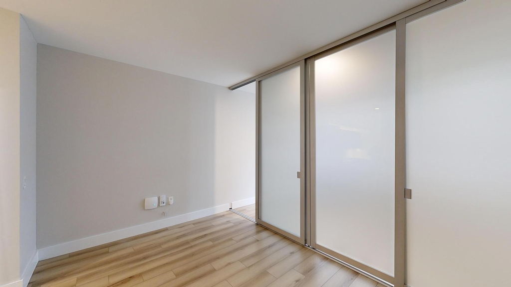 95 Wall Street - Photo 3
