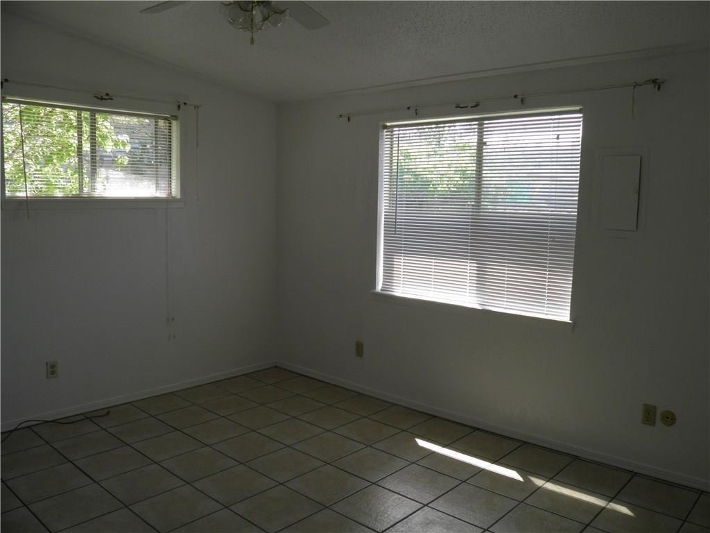 316 Pageant Court - Photo 8