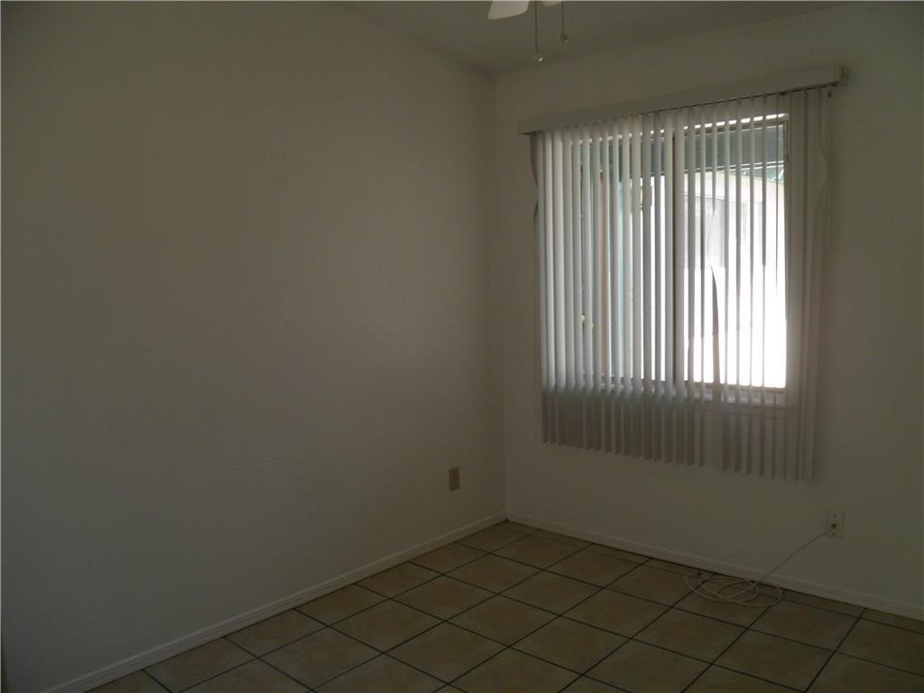 316 Pageant Court - Photo 7