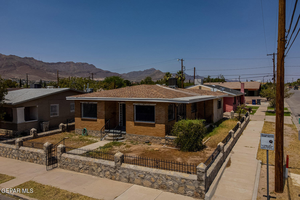 4029 Hueco Avenue - Photo 20