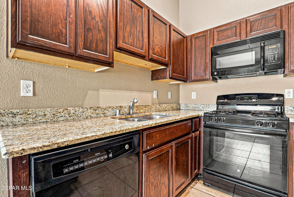 7008 Faxon Drive - Photo 18