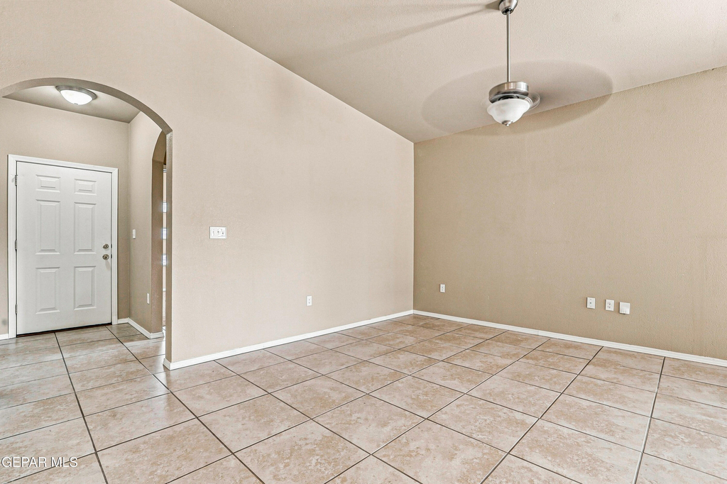 7008 Faxon Drive - Photo 32