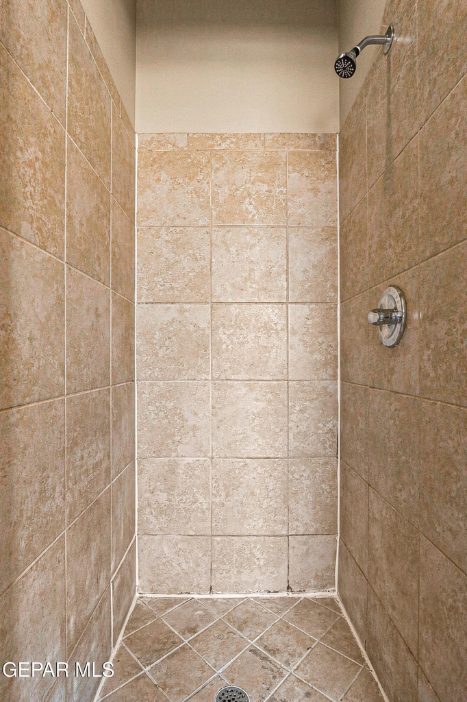 7008 Faxon Drive - Photo 5