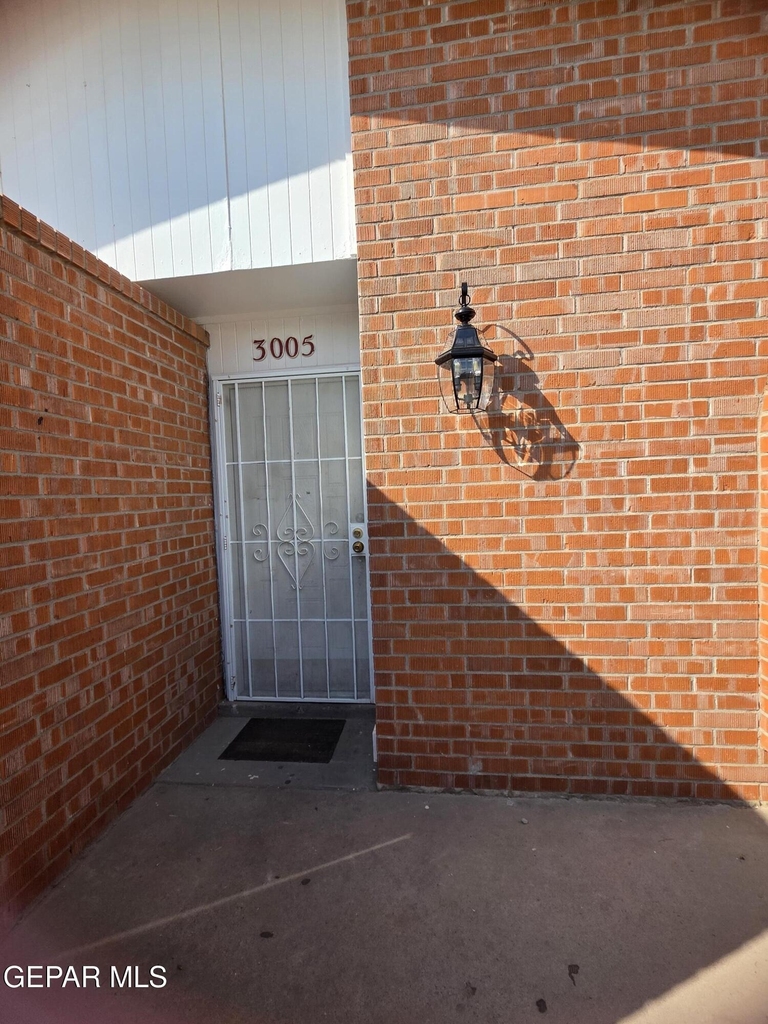3005 Barkarian Place - Photo 1