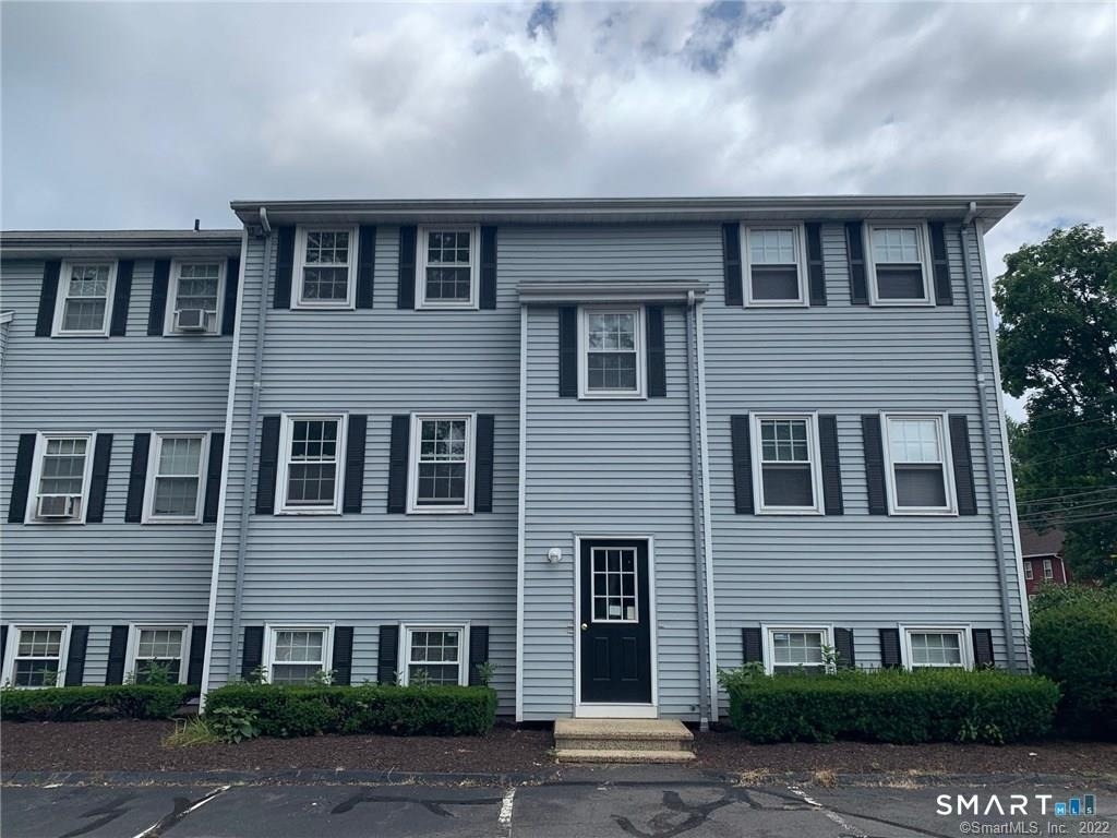 900 South Main Street - Photo 0